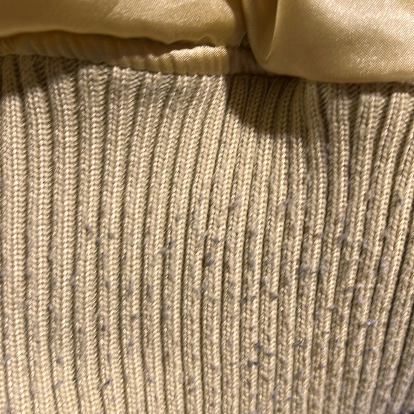 - VINTAGE ROCAWEAR GOLD PUFFER JACKET M - Picture 13 of 13